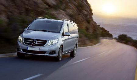 Mercedes_Chauffeur_transfers_luxury_tours_lisbon_portugal